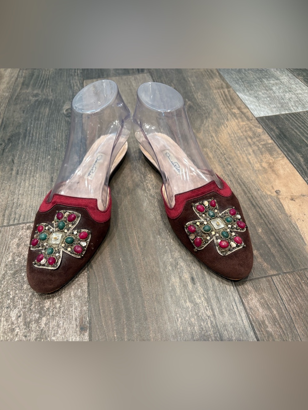 Oscar De La Renta Suede Flats/Mules /Slipper Jewel Embellishment Size 38/US 7.5